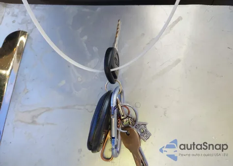 2011 Chevrolet Traverse Ls из США, поврежденный, VIN 1GNKRFED6BJ198701